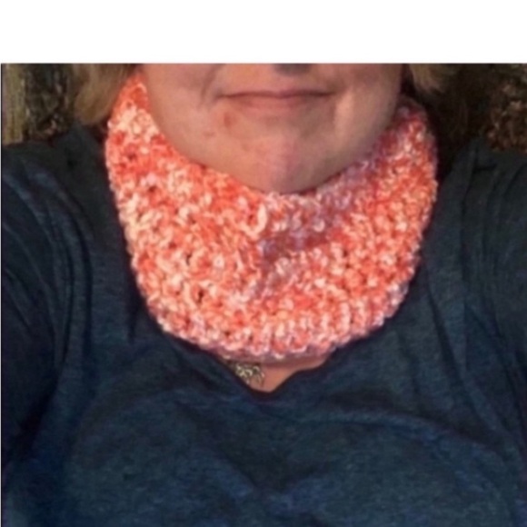 New Hand Crafted Hand Knit Hat Scarf Set Blue White Spa Headband Knitted Beanie - Picture 6 of 7